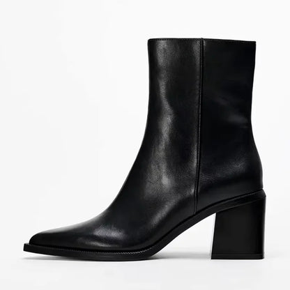 Women's Chelsea Ankle Boots in Black