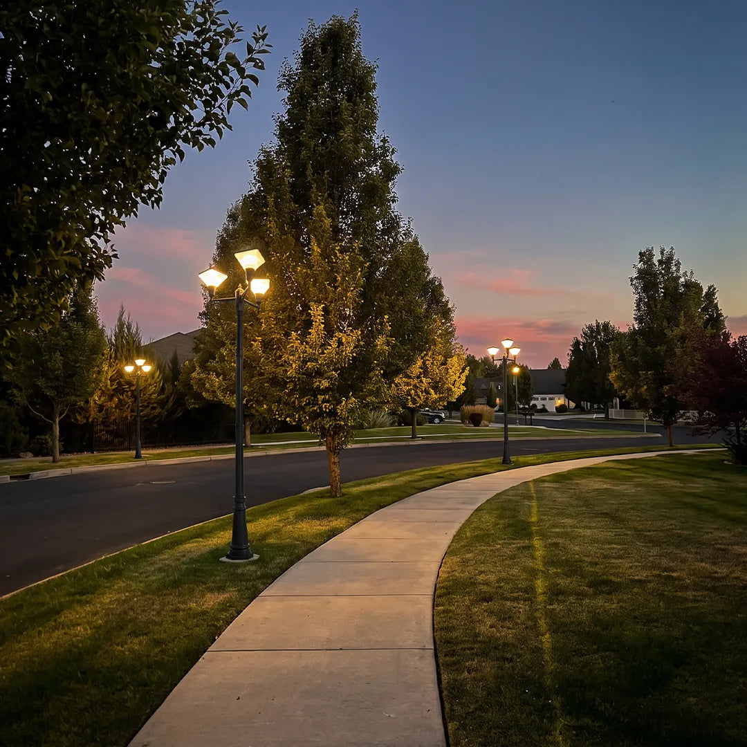 Landscape Light Post Modern Multi-head Outdoor Garden Lamp Post - view 2