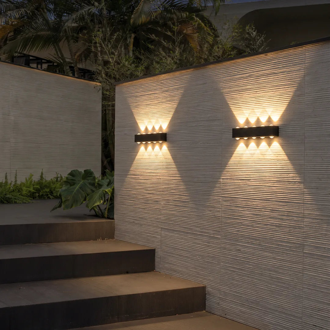 Outdoor Up Down LED Wall Light Modern Style Linear Light - view 5