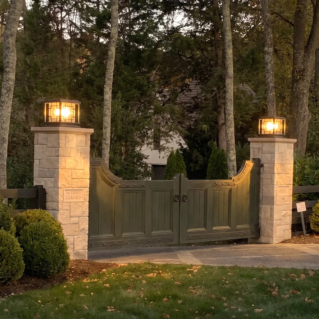 Square Pillar Lights Outdoor Waterproof Solar Gate Light - view 6