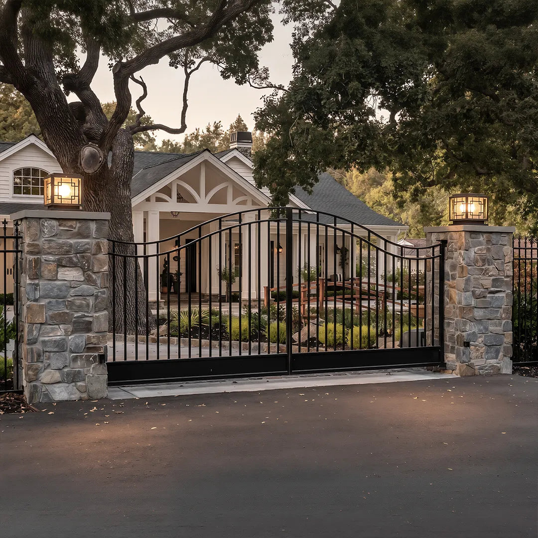 Square Pillar Lights Outdoor Waterproof Solar Gate Light