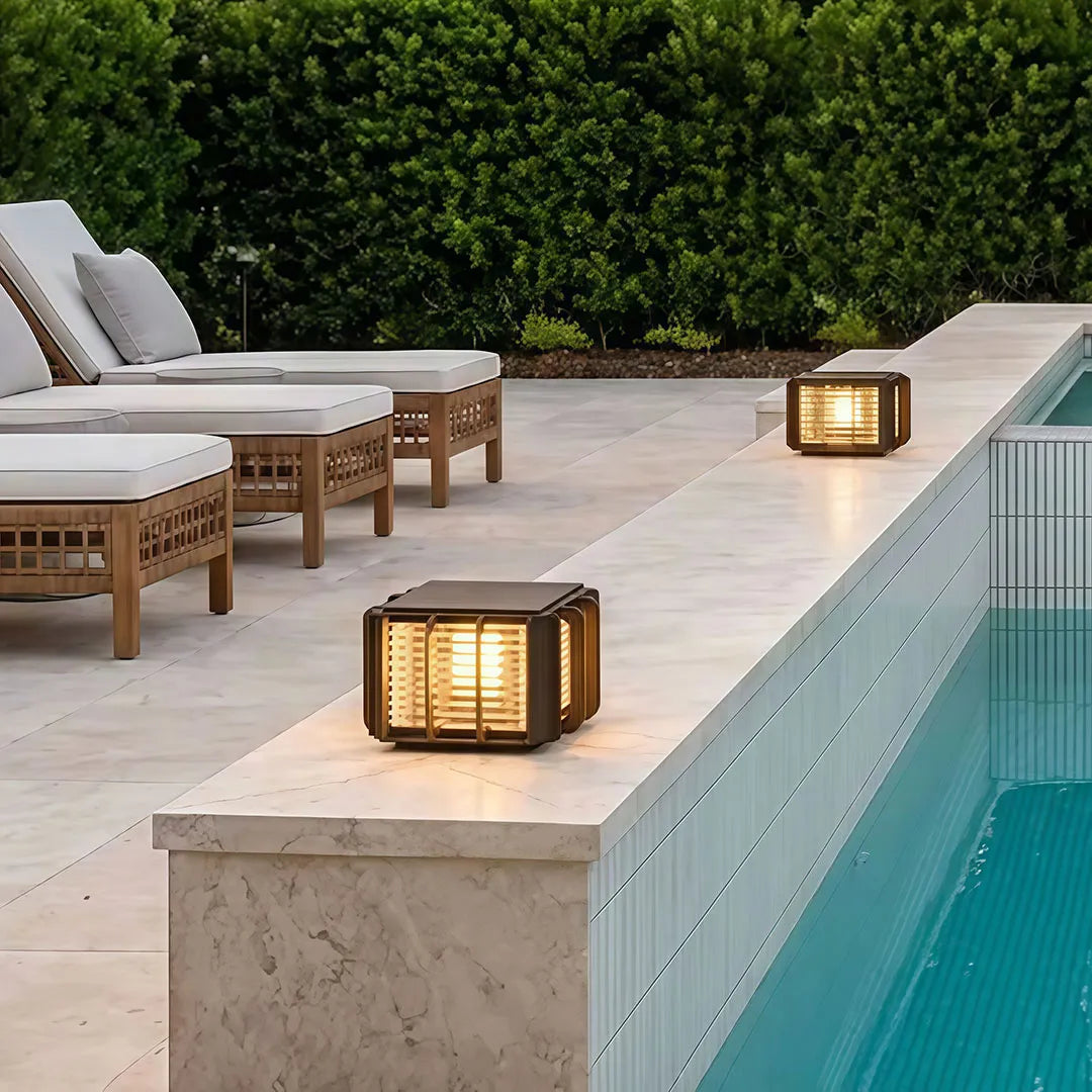 Outdoor Solar Pillar Lights Modern Black Courtyard Light - view 3