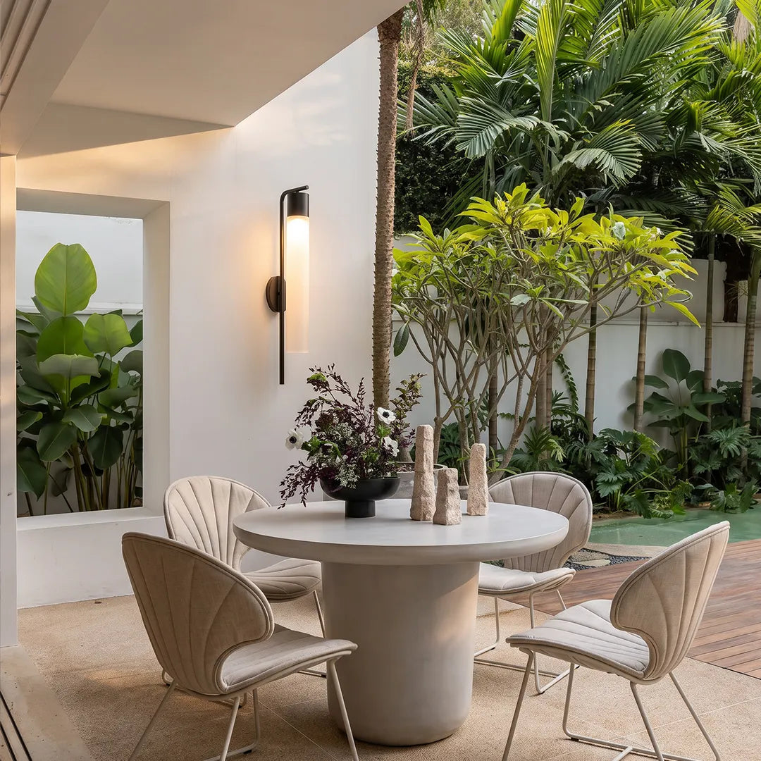 Modern Outdoor Wall Light Waterproof Linear Glass LED Light - view 3