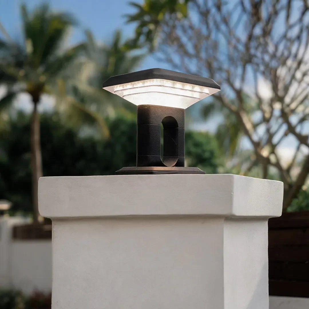 Gate Pillar Lights Modern Low-Profile Outdoor Light